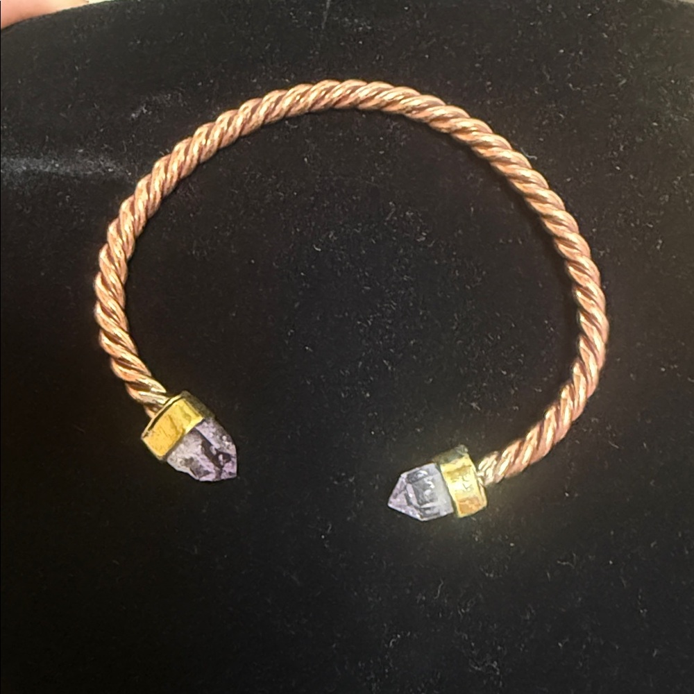 Elegant Copper Twist Bracelet with Amethyst ✨